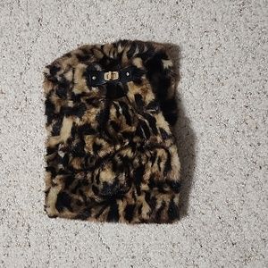 *Final Sale* Calvin Klein Circle Scarf